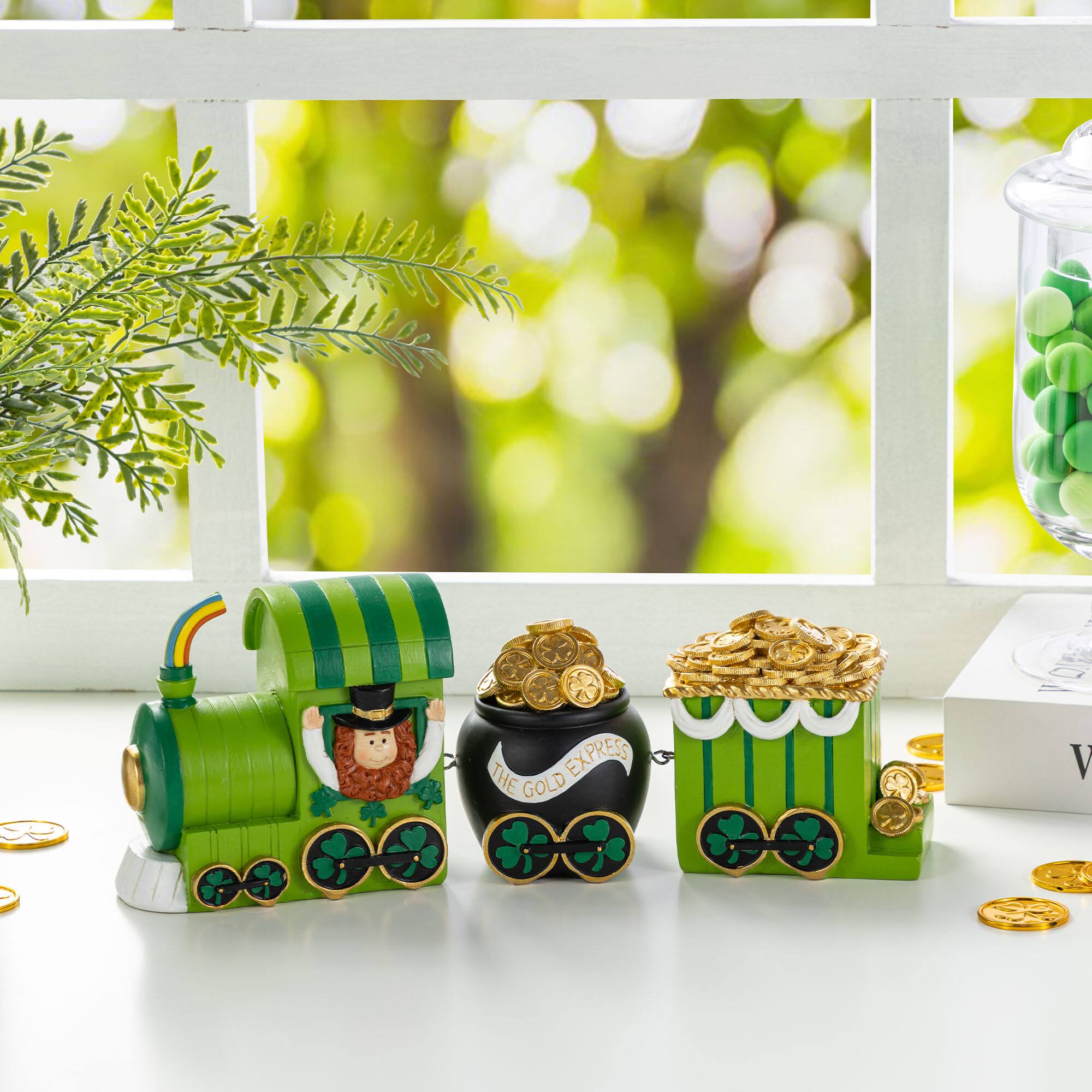 Glitzhome® Set of 3 St. Patrick's Resin Leprechaun Train Table Decor